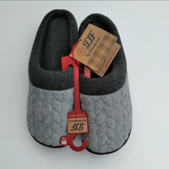 dearfoams Shoes - NWT Dearfoam Memory Foam Slippers Quilted Mules  Sz M (7-8)